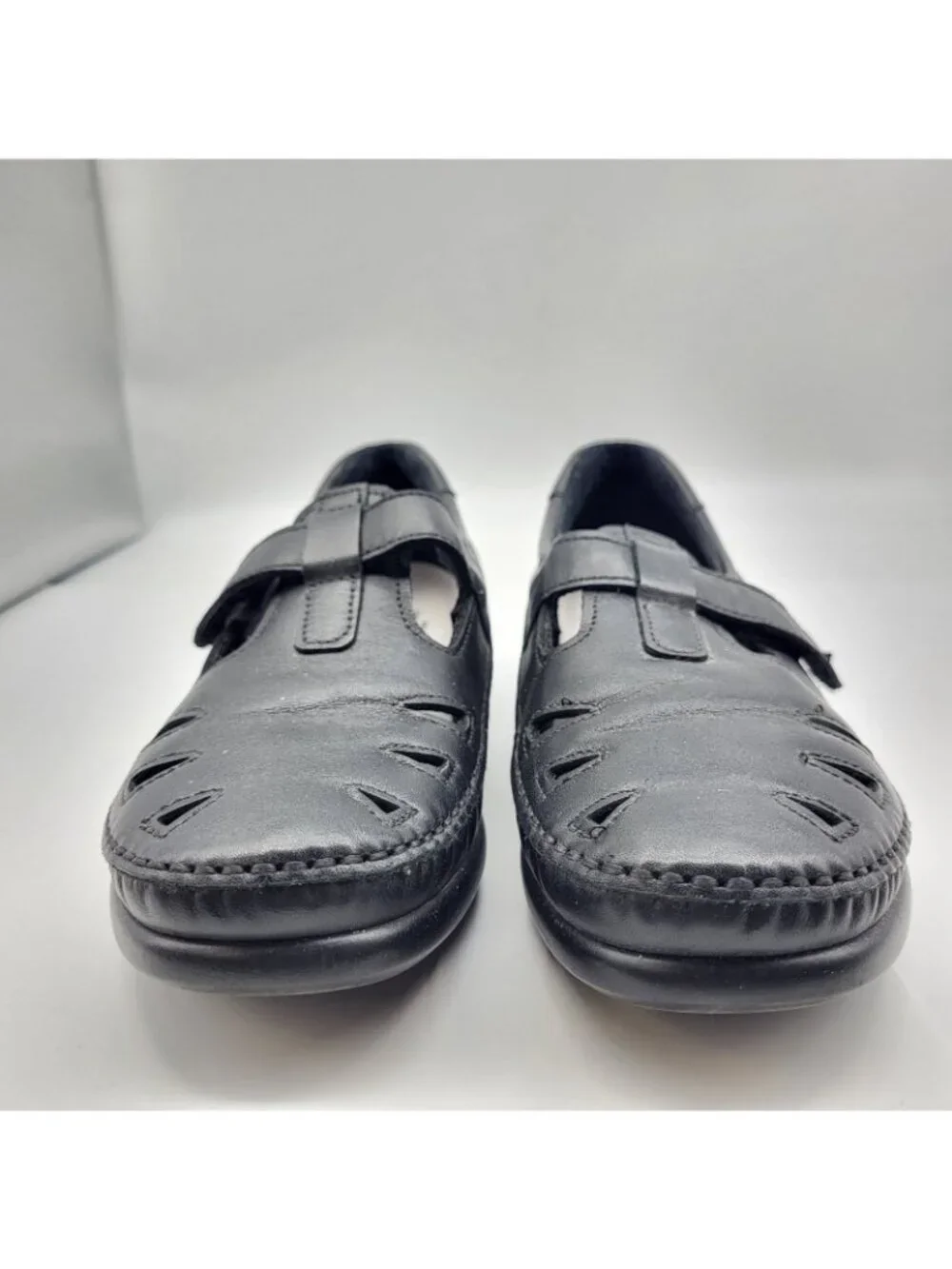 SAS Roamer Women 7.5 N Narrow Black Leather Tripad Comfort Cutout Mary Jane Shoe